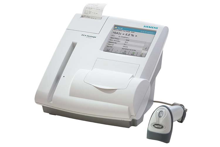 院内血液検査機器②(HbA1c、アルブミン尿)